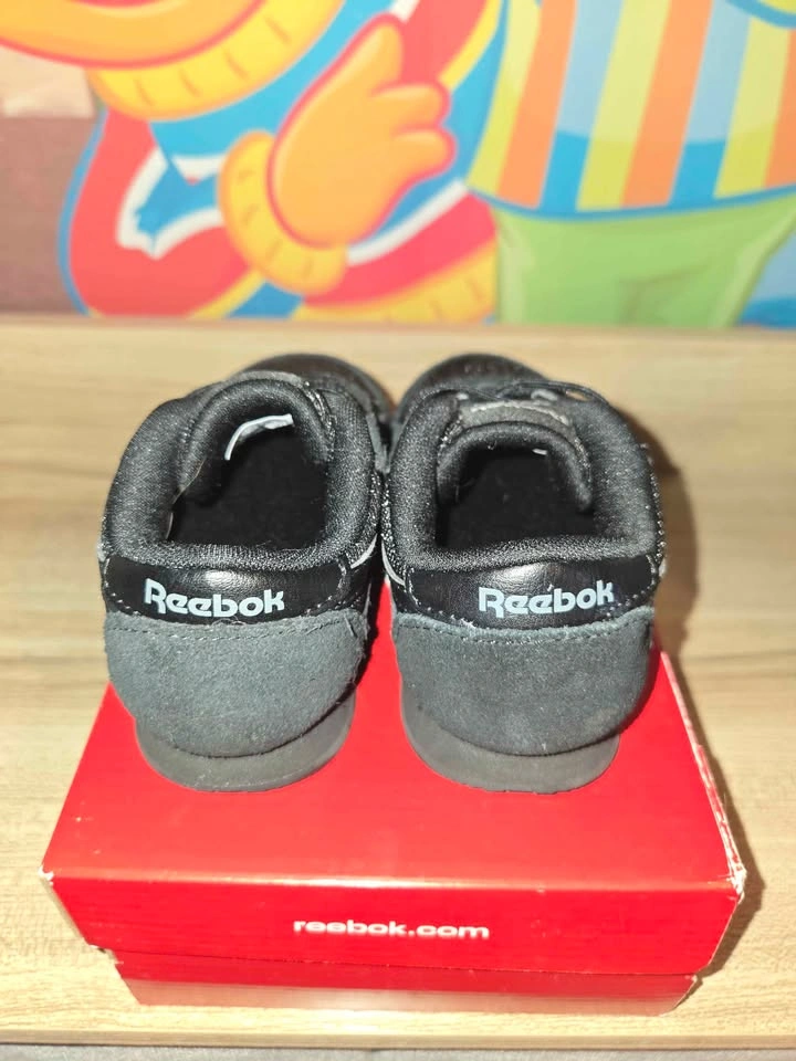 Reebok toddler sneakers-Size 7 - photo 2