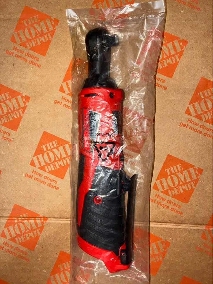 Milwaukee M12 3/8 Ratchet 2457-20 - photo 2