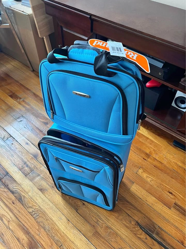 Rockland luggage, small carry-on and personal item