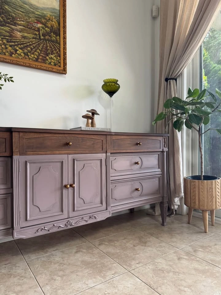 French Provincial Dresser/Credenza - Refinished - photo 2
