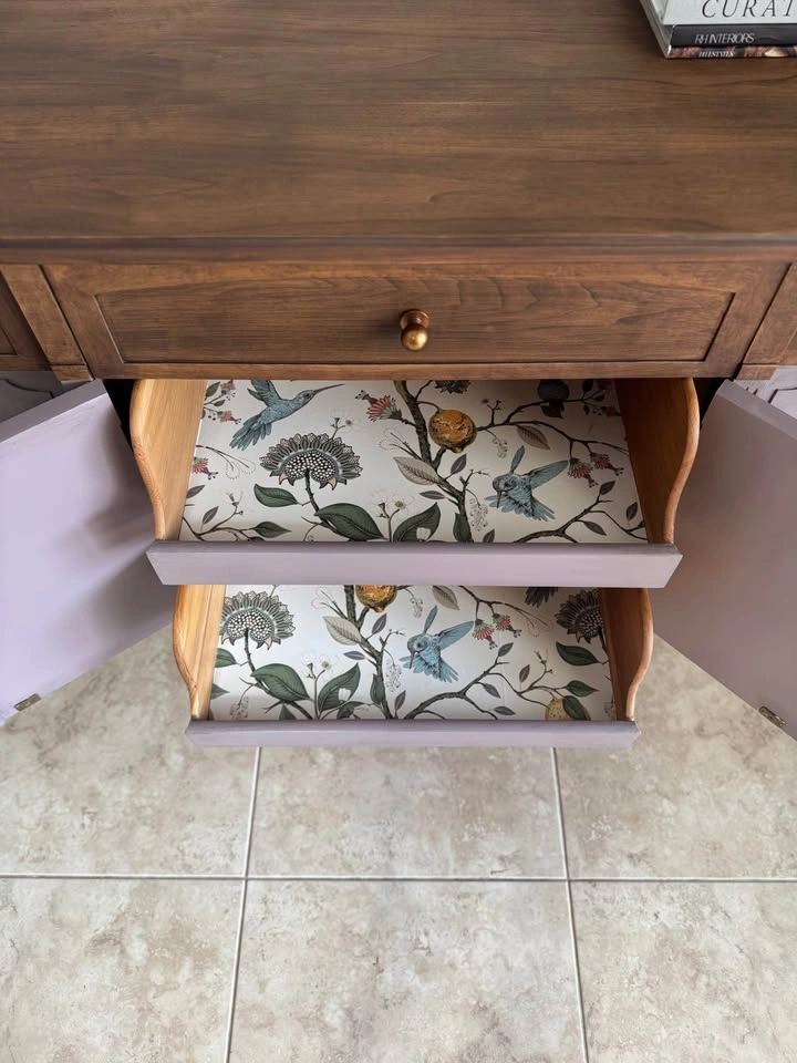 French Provincial Dresser/Credenza - Refinished - photo 3