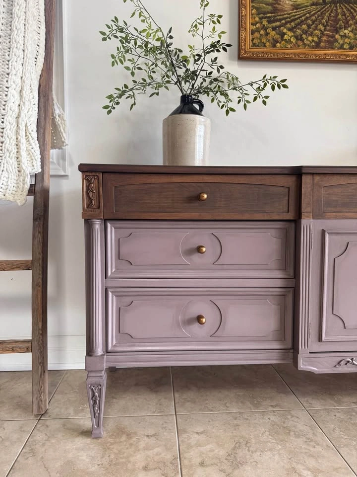 French Provincial Dresser/Credenza - Refinished - photo 5