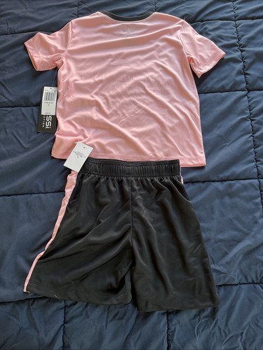 Messi Collection Girls Pink Tshirt with Shorts Size 4T New - photo 4