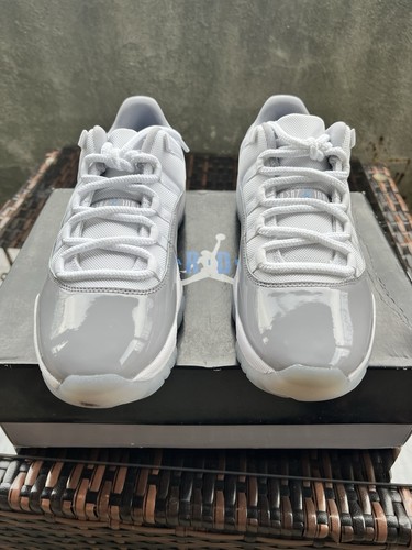 Air Jordan 11 Retro Low Cement Grey Size 8.5 Brand New - photo 2