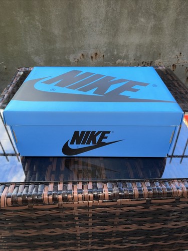 Air Jordan 1 Retro High OG GS UNC University Blue Size 7Y - photo 2