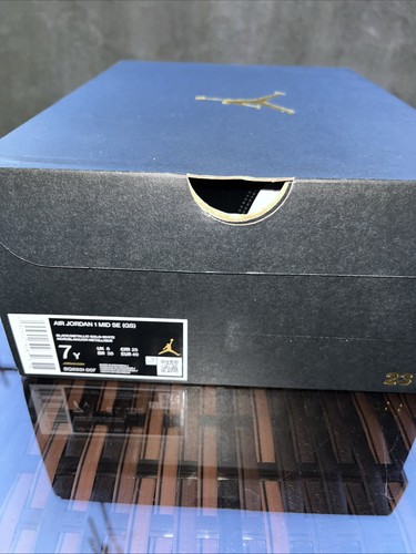 Air Jordan 1 Mid Patent Black White Gold Men 852542-007 7Y