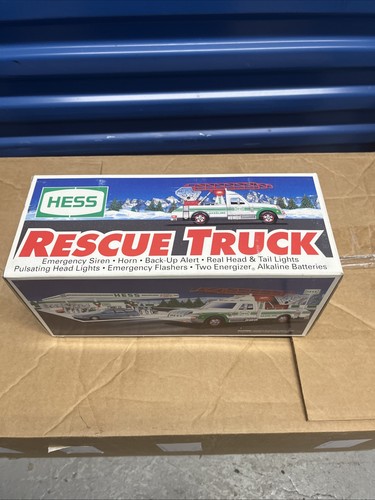 1994 Hess Rescue Truck – Mint in Box – Lights & Sounds - photo 4