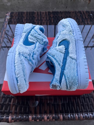 Nike Dunk Low Abominable Snowman (GS) Size 5Y / 6.5W - photo 5