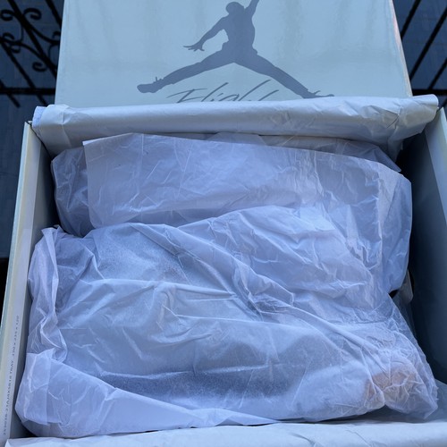 Nike Air Jordan 4 Retro SB Navy Size 8.5 US NIB