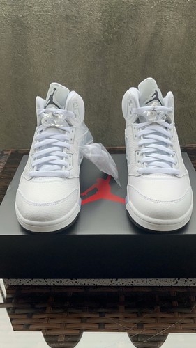 Air Jordan 5 Retro OG White Metallic Size 7.5 Men - photo 2