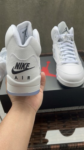 Air Jordan 5 Retro OG White Metallic Size 7.5 Men - photo 4