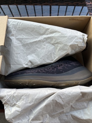 Adidas Yeezy Boost 380 Onyx Black Size 9 FZ1270 - NEW