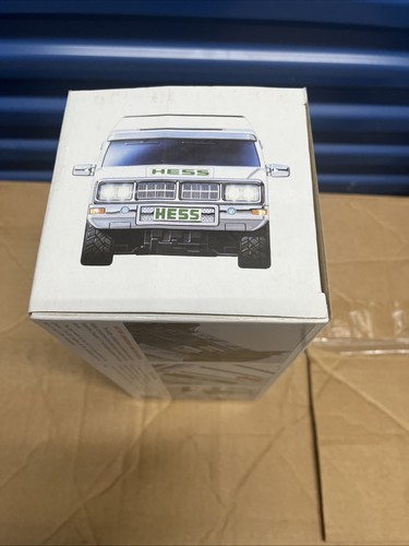 2004 Hess Toy Truck SUV and Motorcycles - Brand New - photo 5
