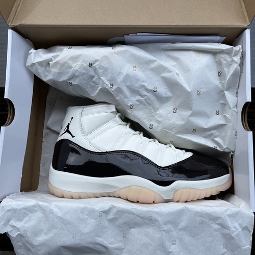 Air Jordan 11 Retro Neapolitan AR0715-101 Women's 11/Men's 9.5