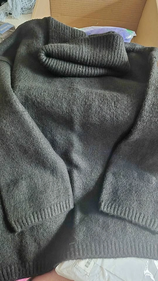 Black Turtleneck Sweater Size Large
