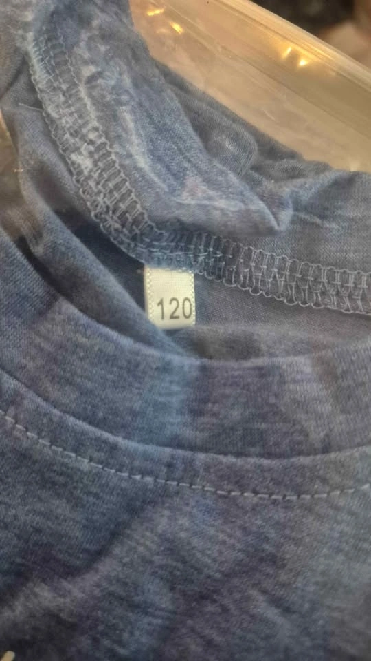 ERMEO Blue Earth Design T-Shirt Size 120 - photo 2