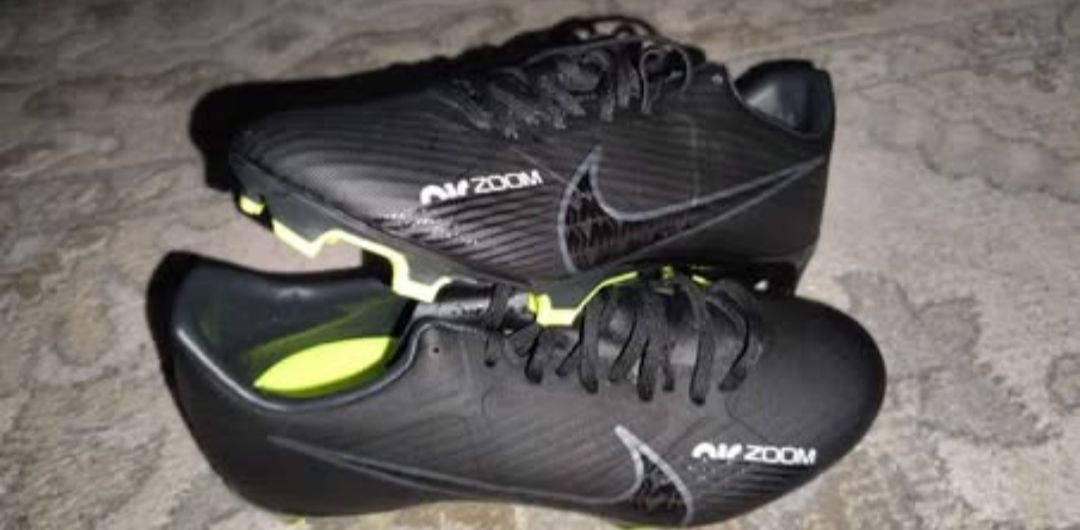 Nike Zoom Mercurial Vapor 15 Academy MG Soccer Cleats Black Volt