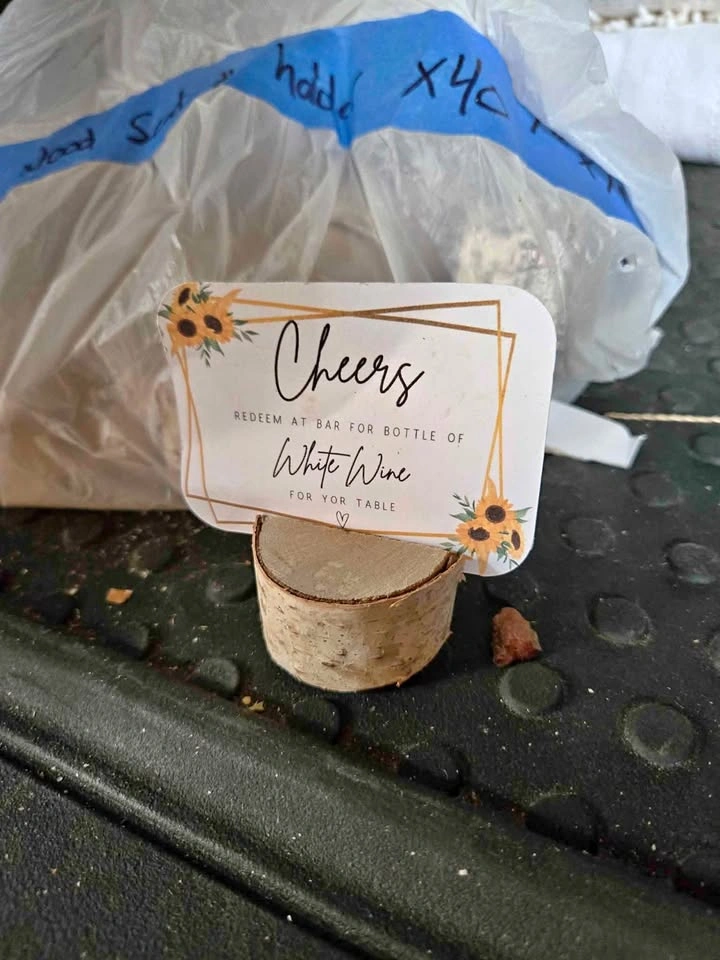 Wood Birch place card holders