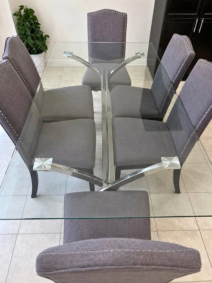 Dining table set