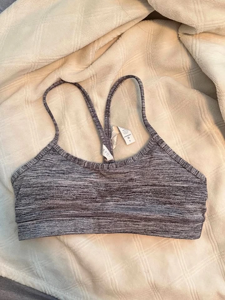 Lululemon flow Y bra
