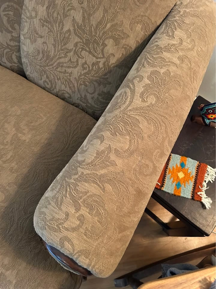 Vintage Traditional Sofa - photo 4