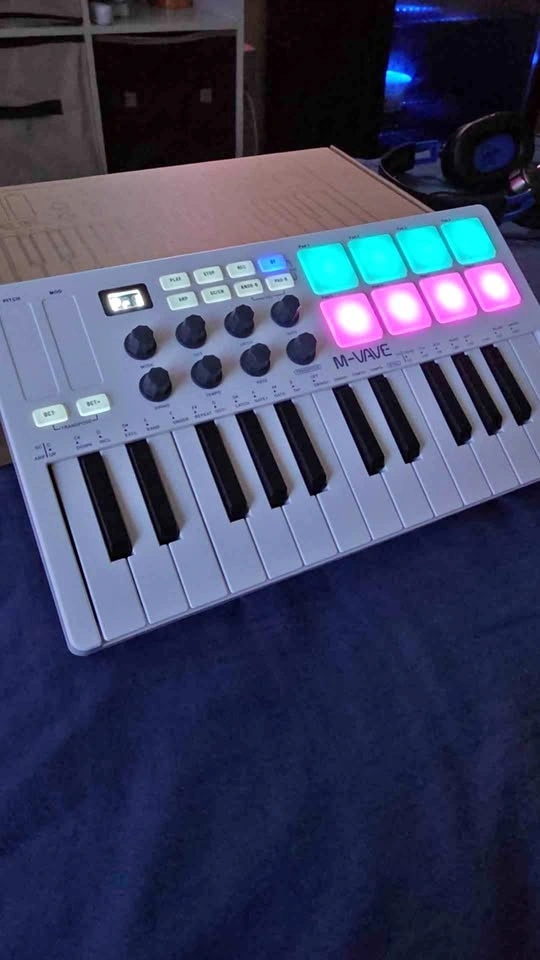 25 key midi portable keyboard