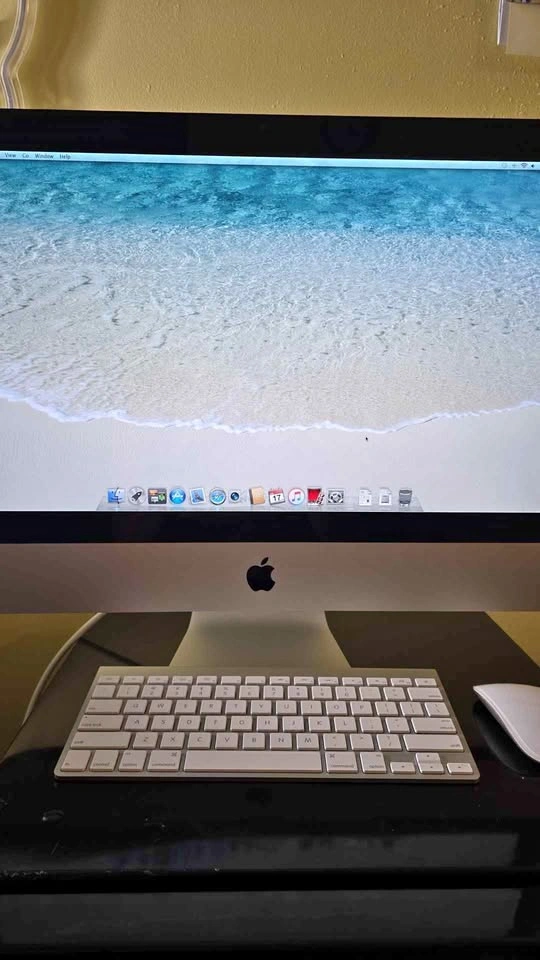 21.4 inch iMac 2011