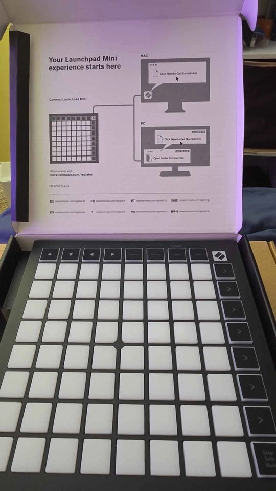 Novation launchpad mini MK3 - photo 2
