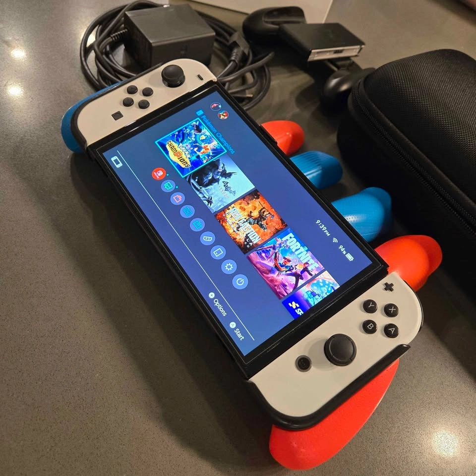 Switch OLED. MINT. With accessories +. See description. - photo 3
