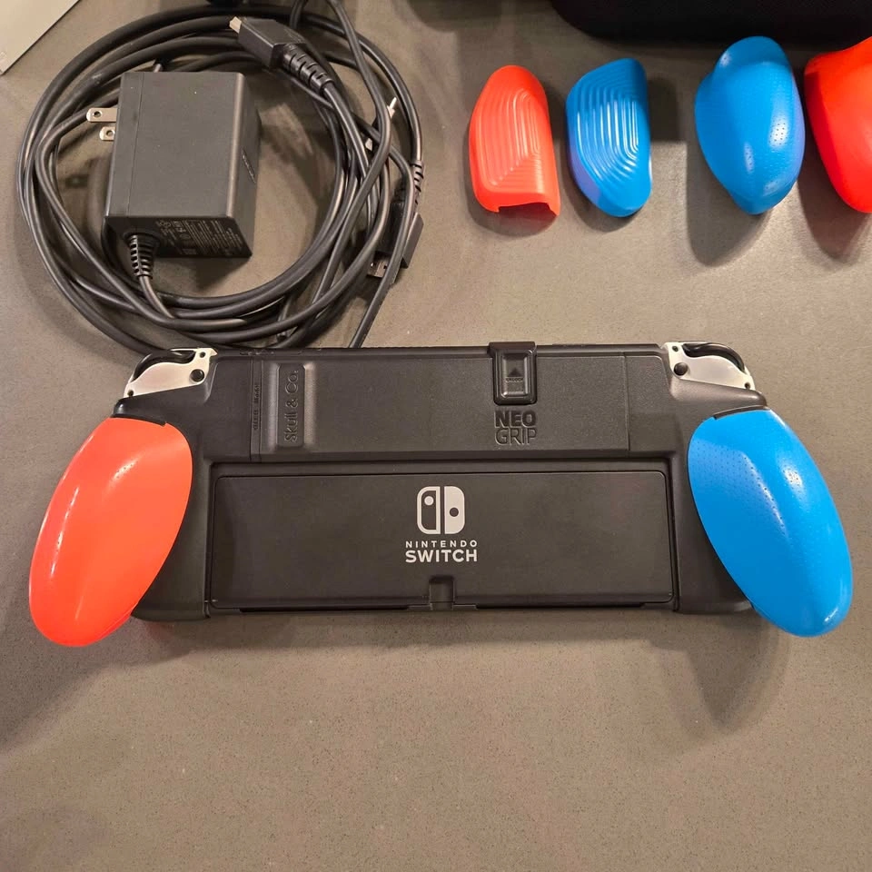 Switch OLED. MINT. With accessories +. See description. - photo 5