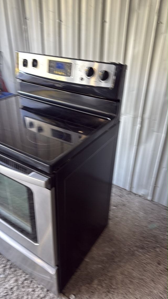 Maytag Electric Stove - photo 4