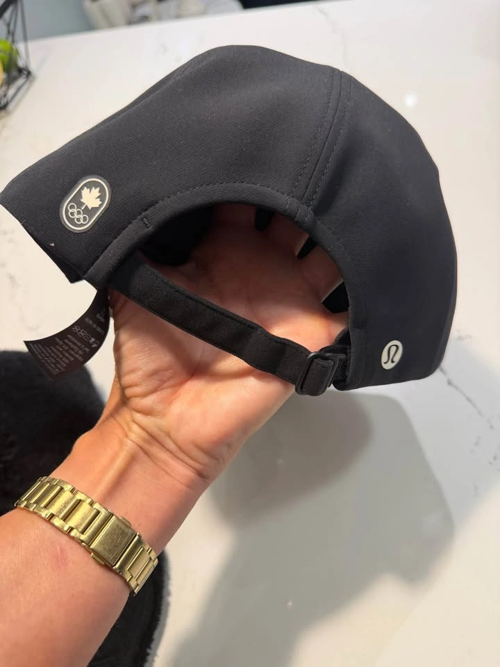 Lululemon hat - photo 2
