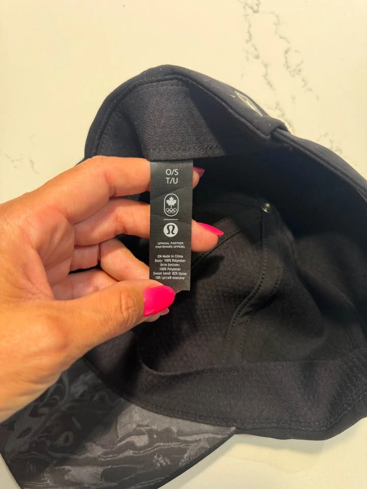 Lululemon hat - photo 4