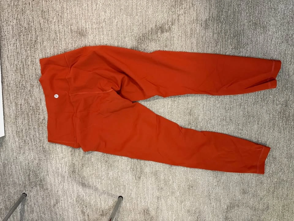 Lululemon wundertrain tight size 10 - photo 2