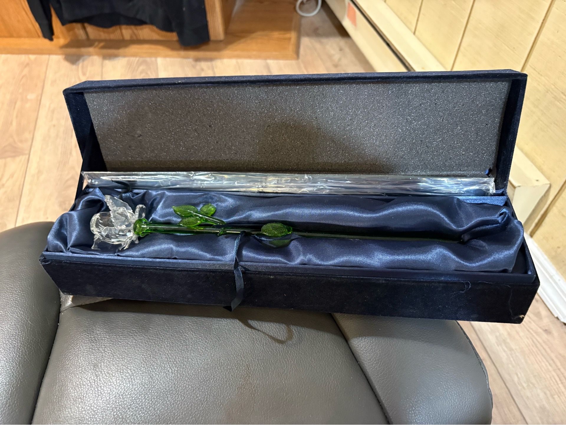 CRYSTAL Rose with VELVET Box - photo 5