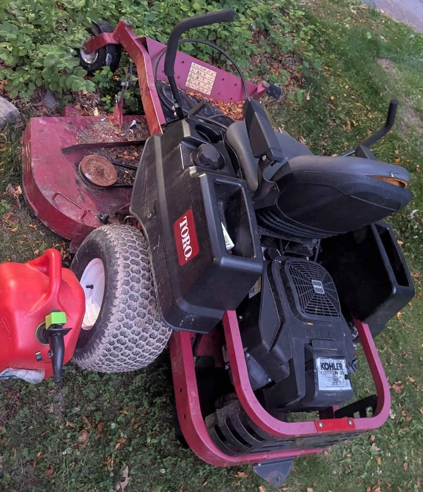 Toro ZX 5400 zero turn lawn mower - photo 4