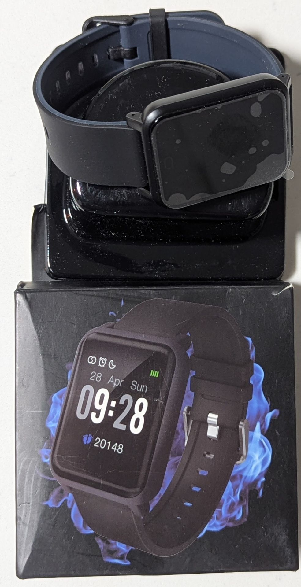 Fitness tracker Modern watch