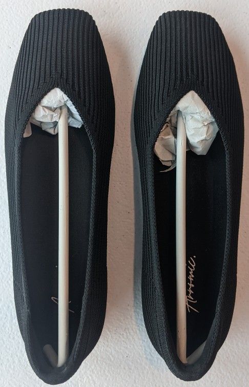 Girls Women's Flats Shoes Size 7 - Two Pairs - photo 3