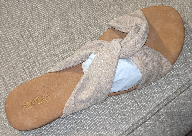Hofeny Women's Flat Shoe Nude Flats Size 11 New
