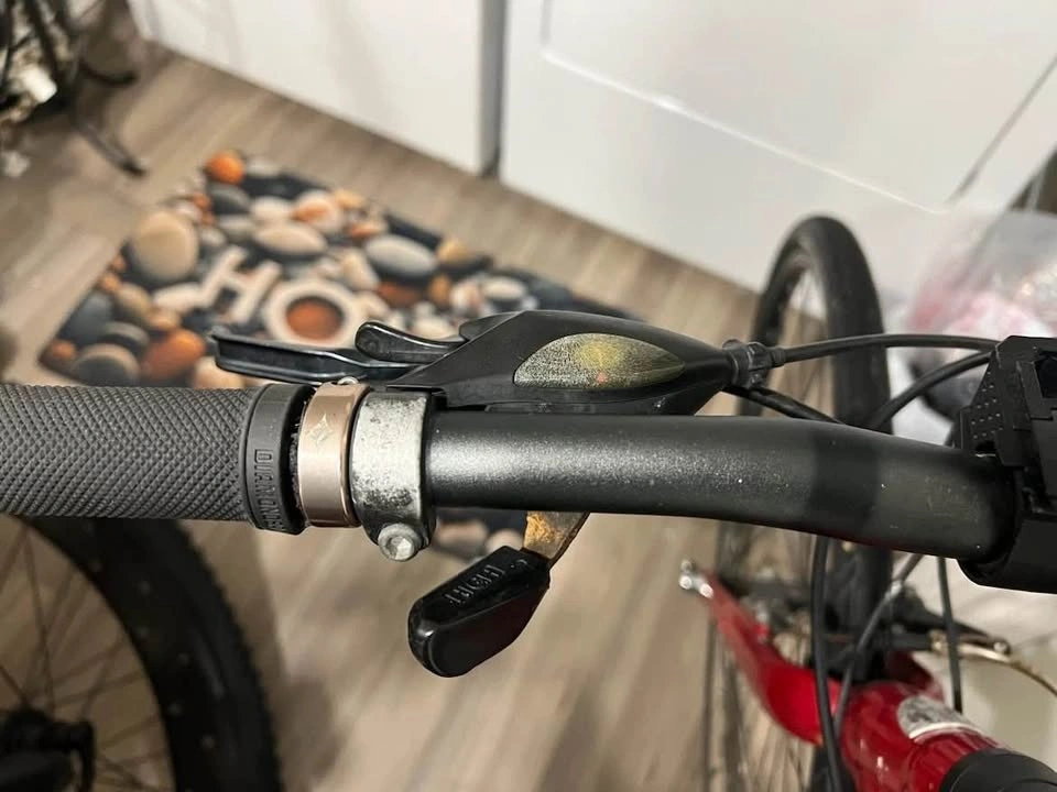 Trek Hybrid Bicycle 700×35C – Quality Trek Aluminum Frame - photo 4