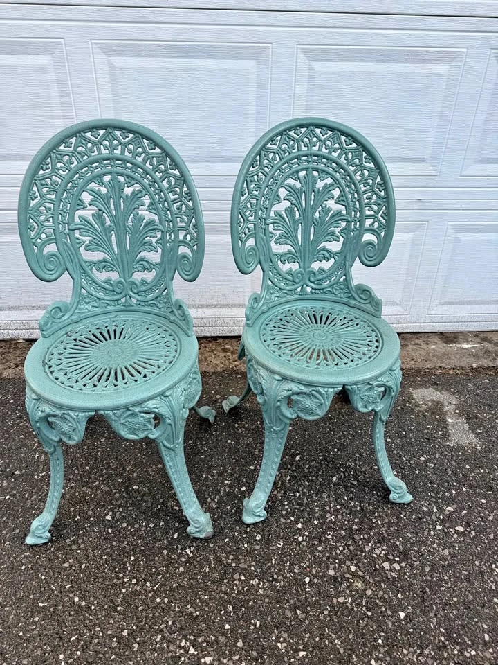 Victorian style patio chairs