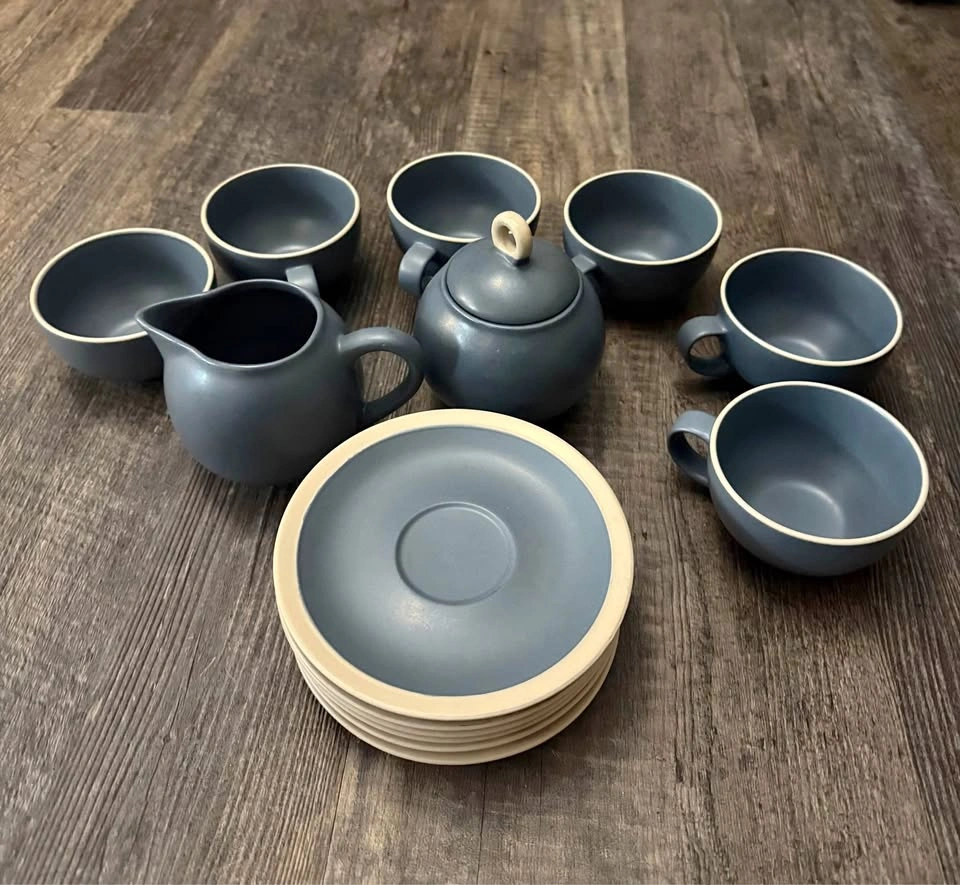 Stoneware tea set (14 pieces)
