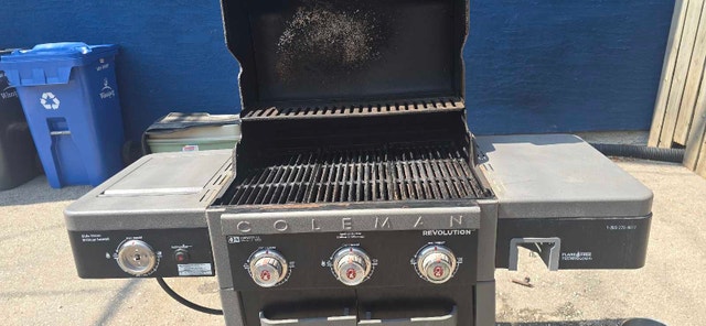 Coleman Revolution BBQ - photo 3