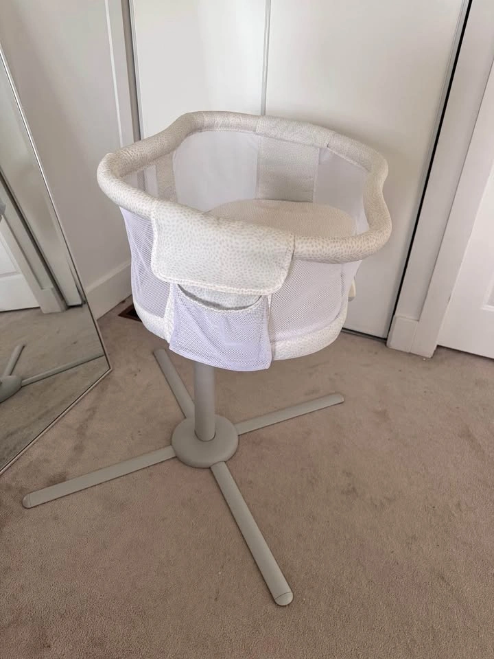 HALO BassiNest Premiere Swivel Sleeper in Pebble - photo 5