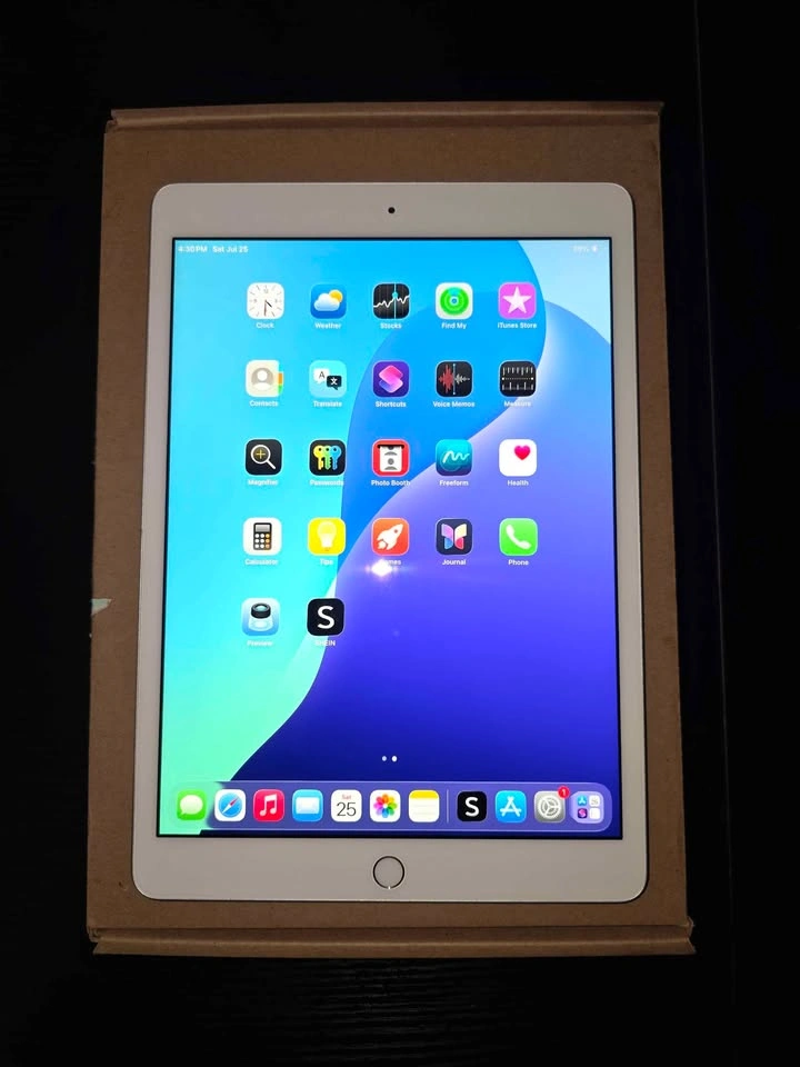Apple iPad 8th Gen 32GB WiFi - photo 3