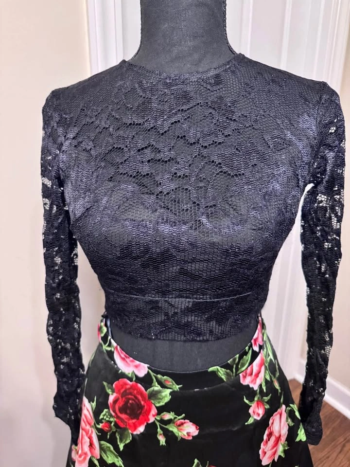 Two piece evening dress - photo 2