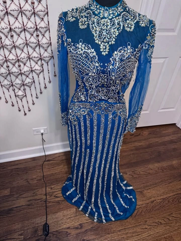 Detachable Train Mermaid Evening Gown - photo 3