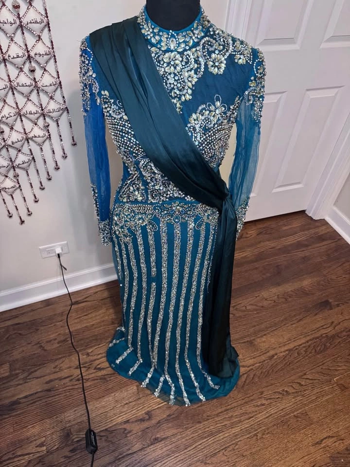 Detachable Train Mermaid Evening Gown - photo 4