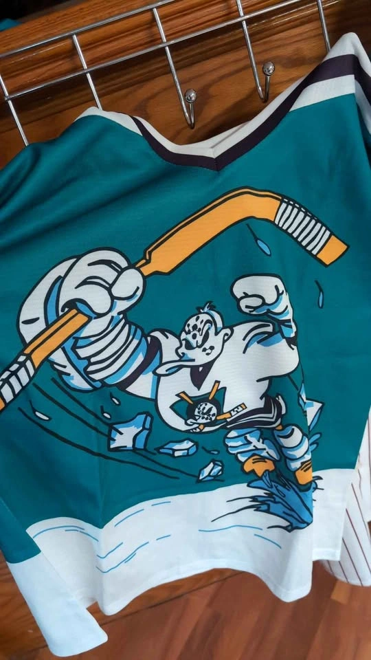 Sports Jerseys brand new - photo 5