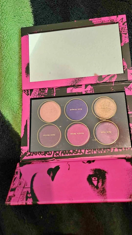 Pat McGrath Labs MTHRSHP Subversive La Vie en Rose Eye Palette